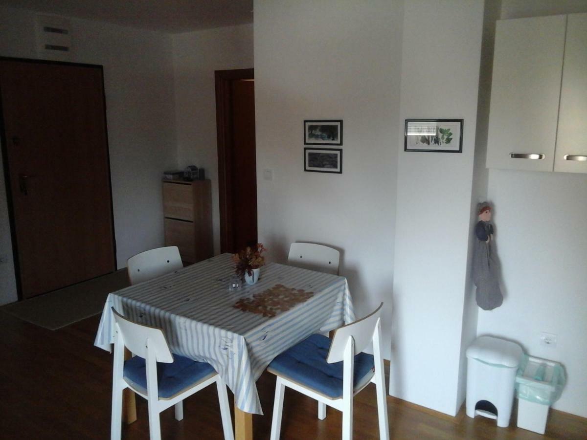 Maestral Apartamento Banjole Exterior foto